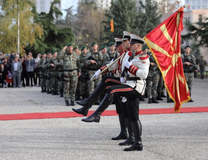Армијата одбележува 34 години од формирањето