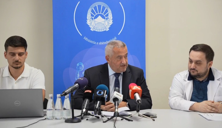 Прес-конференција на министерот Клековски за состојбата со западнонилската треска
