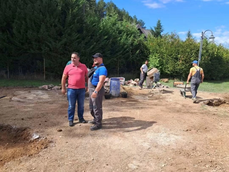 Партерно се уредува еко парк Езерце во Пехчево