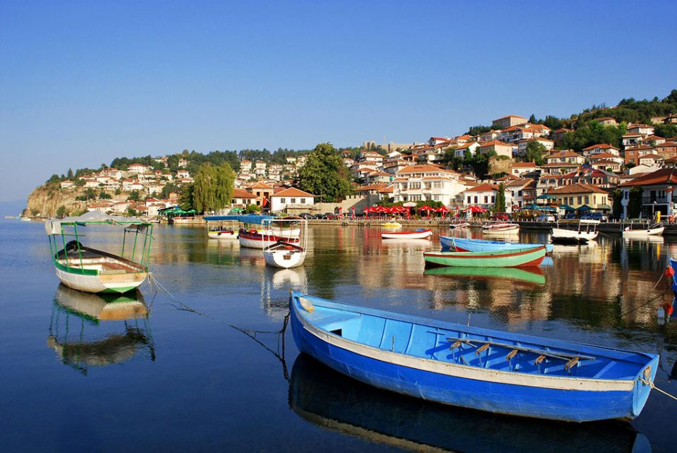 Нелегалниот риболов го уништува Охридското езеро