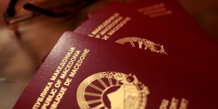 Спасовски уверува дека има обрасци за пасоши и дека ќе стигнат и нови количини