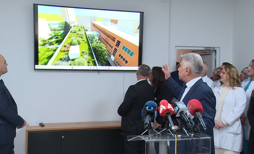 Директорот побара, министерот веднаш прифати – ќе се догради ли хирушката Клиника „Св. Наум Охридски“?