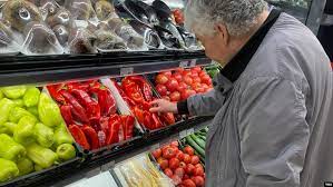 Над 3.000 производи од денеска ќе се купуваат по намалени цени во супермаркетите во Грција
