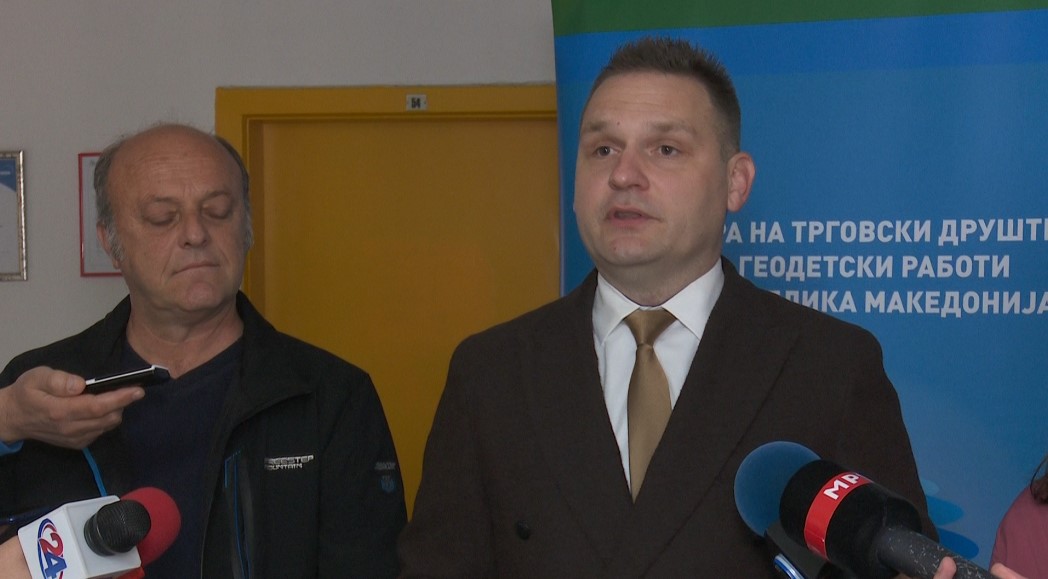Рибаровски: Агенцијата за катастар противзаконски издава лиценци на правни лица за вршење геодетска работа